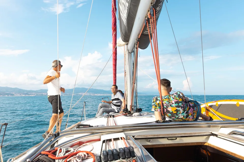 3-hour private sailing tour